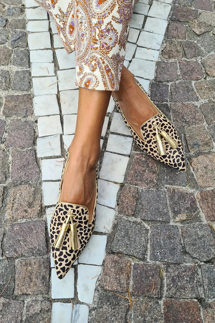 LEOPOLDINE |  Elegant pointed-toe loafers with tassels for a refined look