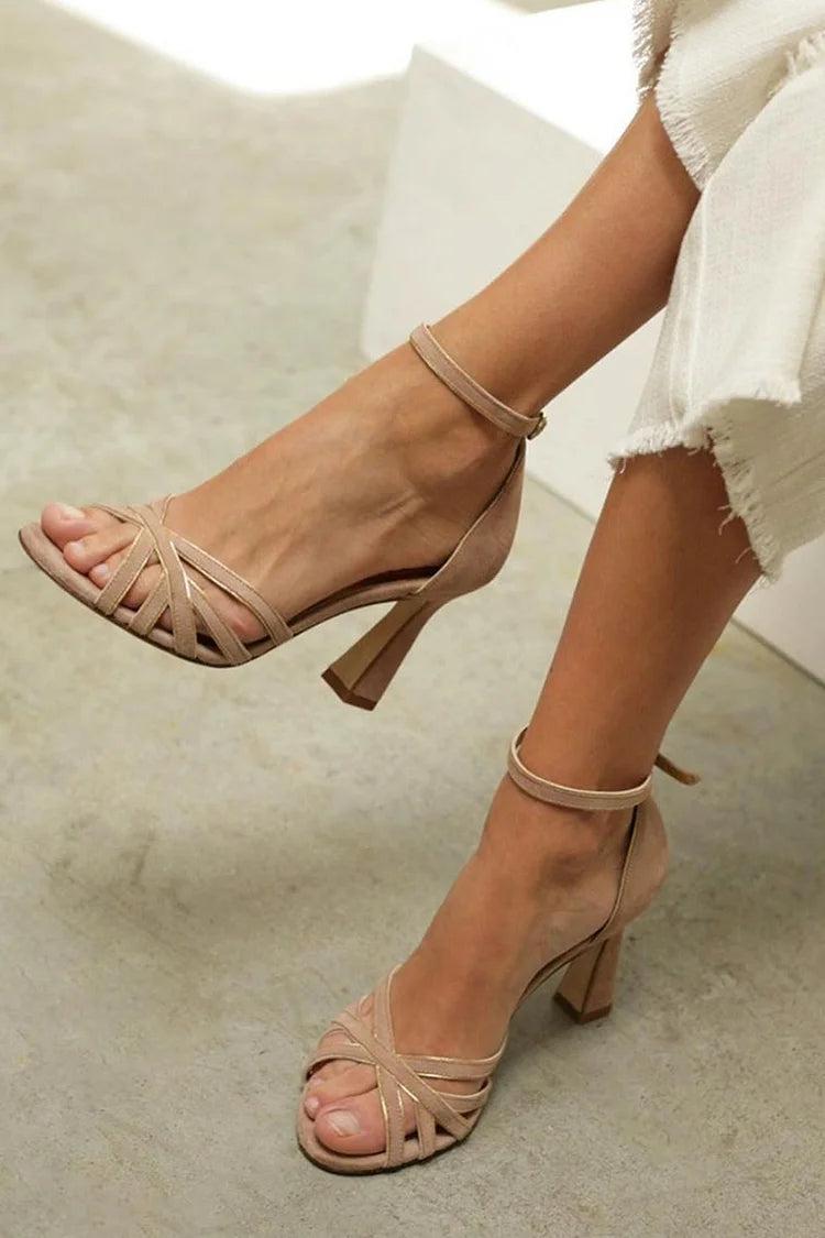 DALIA | Elegant Cross-Band Heel Sandal for a Chic and Comfortable Look