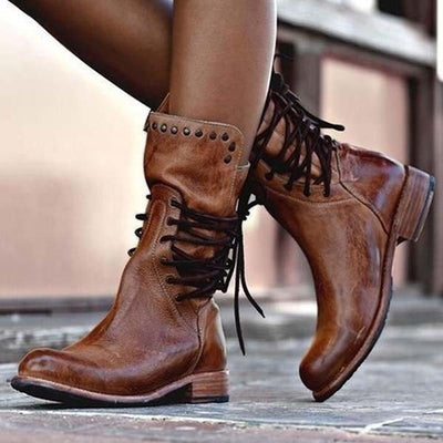 Aruna Elegant & Comfortable Boots