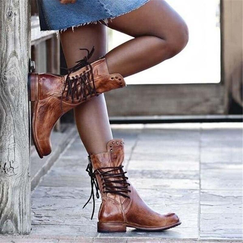 Aruna Elegant & Comfortable Boots
