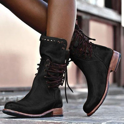 Aruna Elegant & Comfortable Boots
