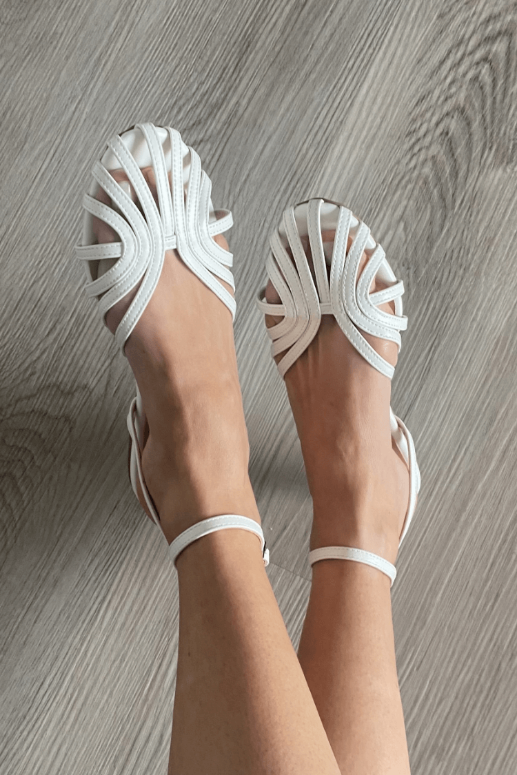 GINEVRA | Elegant Ballerina with Braided Detail for a refined look