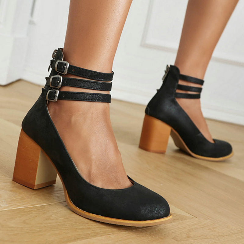 Caa™ | Elegant smooth sandals with ankle strap and thick heel for a sophisticated look