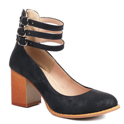 Caa™ | Elegant smooth sandals with ankle strap and thick heel for a sophisticated look